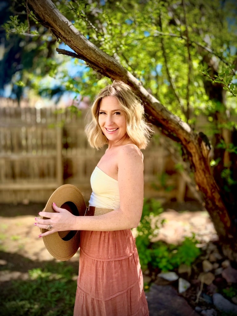 Elizabeth Marie, artist